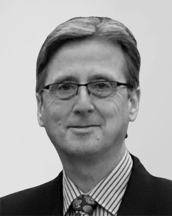 Allan Grant, 30+ years across renewable energy, cleantech and defence